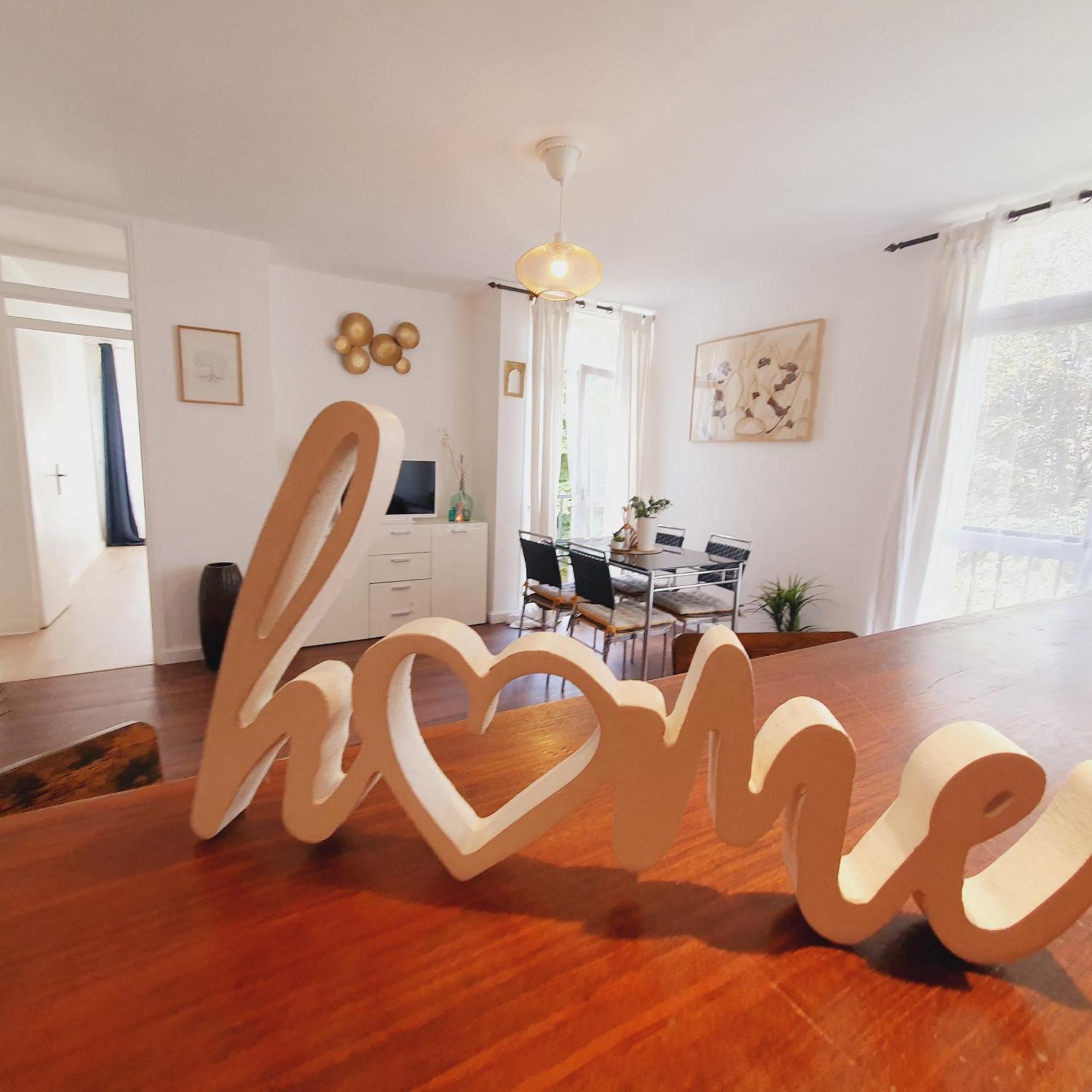 Sejour Cosy Pres De Paris T3 Cuisine Ouverte Et Bar Apartamento